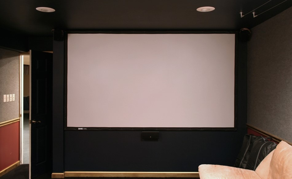 White Projector Screen Home